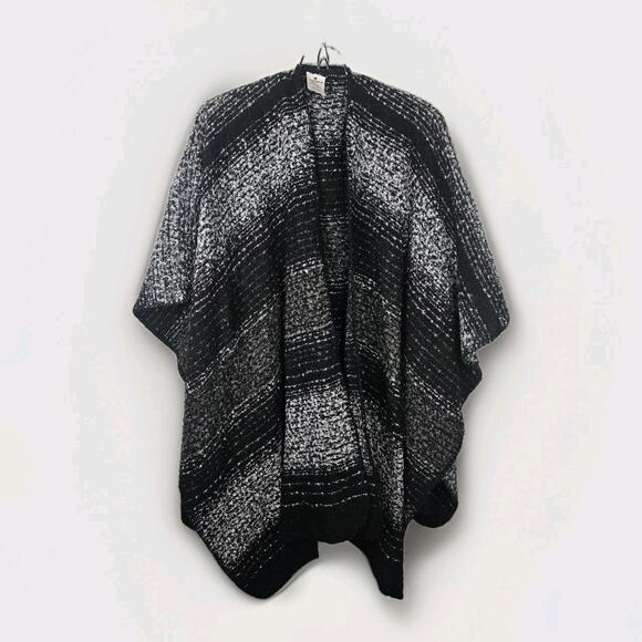 Woolrich Womens Drape Blanket Shawl Wrap Black Gray Stripe Oversize Knit OS - Picture 1 of 5